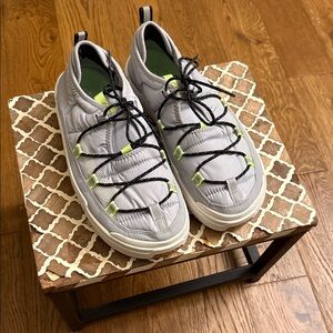 NIKE Offline Pack - Men's WOLF GREY GUM Size 8 DQ5002-002 NWOT